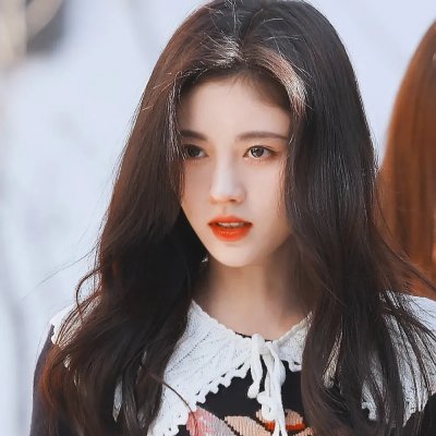阿齐兹·安萨里:此时此刻